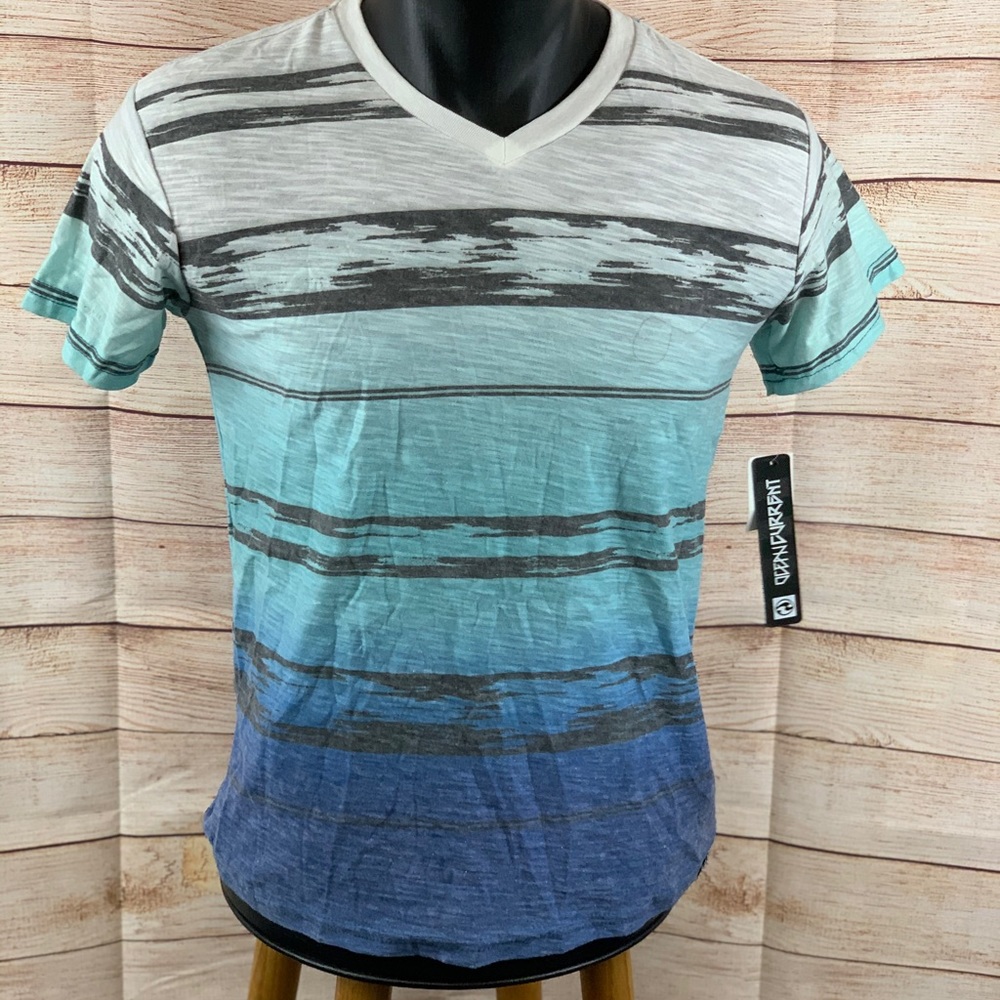 Ocean Current Short Sleeve V-Neck Top